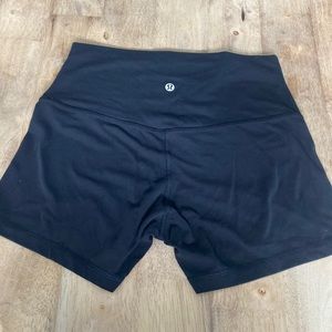 Lululemon high rise 4” short
